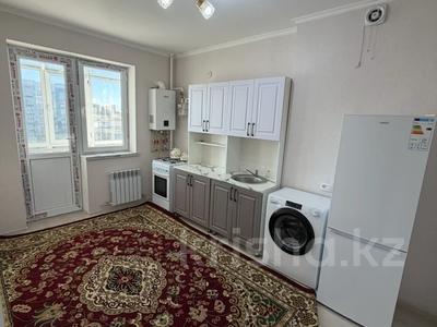 3-комнатная квартира · 72 м² · 3/7 этаж, 13ул 15д — Рядом обл сот за 100 000 ₸ в Туркестане