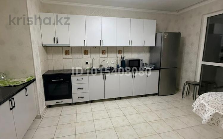 3-бөлмелі пәтер · 91 м² · 8/9 қабат, Ақкент ш/а. 24, бағасы: 350 000 ₸ в Алматы, Алатауский р-н — фото 2