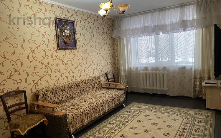 2-комнатная квартира, 48 м², 1/5 этаж, Ломоносова за ~ 8.6 млн 〒 в Экибастузе — фото 2
