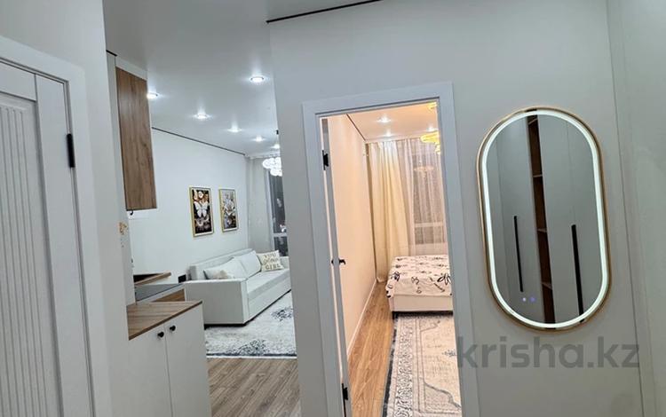 2-бөлмелі пәтер · 35 м² · 2/9 қабат, Шұғыла ш/а., Жунисова 2/25, бағасы: 24 млн ₸ в Алматы, Наурызбайский р-н — фото 2