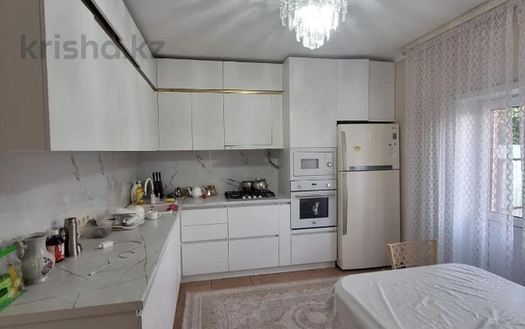 Жеке үй · 3 бөлме · 144 м² · 10 жүзд., 6солнечная, бағасы: 65 млн ₸ в Костанае — фото 2