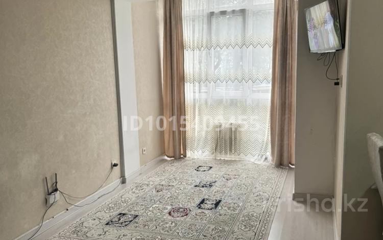 2-бөлмелі пәтер · 43 м² · 2/9 қабат, Айнабұлақ-2 ш/а. 85а, бағасы: 31 млн ₸ в Алматы, Жетысуский р-н — фото 2