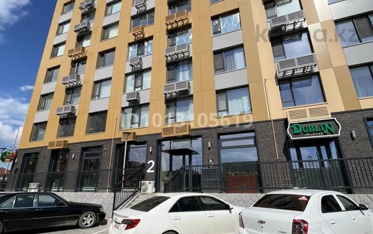 1-комнатная квартира · 44 м² · 9/9 этаж, мкр Нурсая, Абулхайр-хана 69/3 — Irish pub Dublin за 320 000 ₸ в Атырау — фото 2