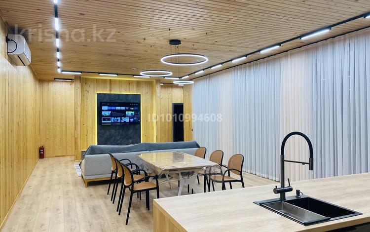 Дом · 4 комнаты · 270 м², мкр Кенсай 121 — Выше кок тобе за 150 000 ₸ в Алматы, Медеуский р-н — фото 2