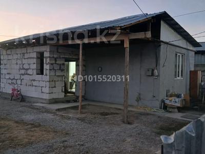 Жеке үй · 2 бөлме · 50 м² · 8 жүзд., Жаңадәуір 27 — Таттимбет, бағасы: 18 млн ₸ в Алатау, Жанадаур