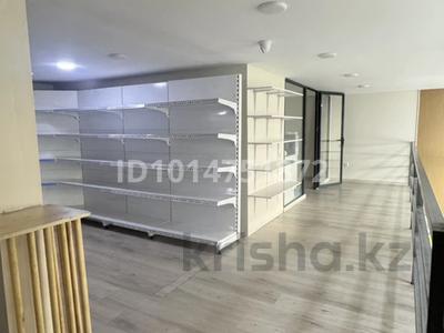 Свободное назначение, офисы, магазины и бутики, склады, салоны красоты, студии · 20 м² за 200 000 ₸ в Астане, Есильский р-н