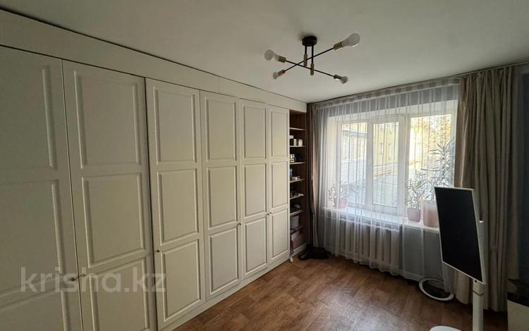 3-комнатная квартира · 75 м² · 2/3 этаж, Желтоксан 162 — Курмангазы за 81 млн ₸ в Алматы, Алмалинский р-н — фото 2