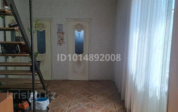 Часть дома · 4 комнаты · 200 м² · 2.2 сот., мкр Карасу, Мкр Карасу Улица заводская 92 — По заводской улице возле школы 160 за 48 млн ₸ в Алматы, Алатауский р-н — фото 2