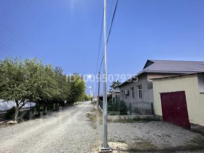 Отдельный дом · 5 комнат · 120 м² · 6 сот., Момбеков 12 за 20 млн 〒 в Туркестане