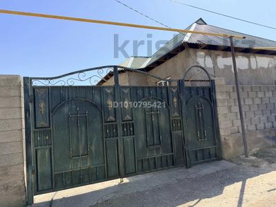Отдельный дом · 4 комнаты · 88 м² · 6 сот., Наурыз 87 — Пересечение улицы Қазыбек би за 12 млн 〒 в Шубарсу