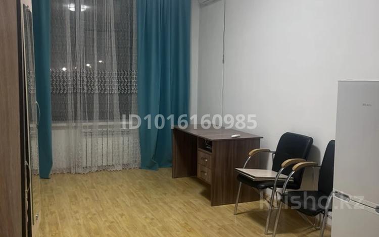 1-бөлмелі пәтер · 28 м² · 1/13 қабат, Варламова 1/3 — Карасай батыра, бағасы: 230 000 ₸ в Алматы, Алмалинский р-н — фото 2