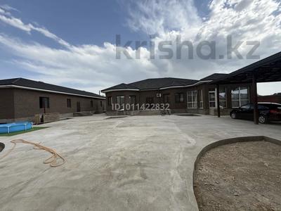 Часть дома · 7 комнат · 625 м² · 16 сот., Болек батыр 16 — Возле новой школы за 180 млн 〒 в Жаркенте