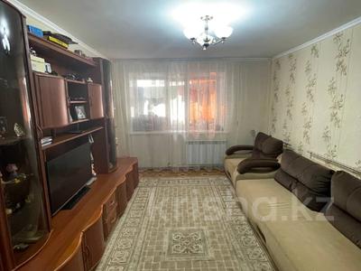 3-комнатная квартира, 62.2 м², 2/5 этаж, Абубакир Кердери за 19.5 млн 〒 в Уральске