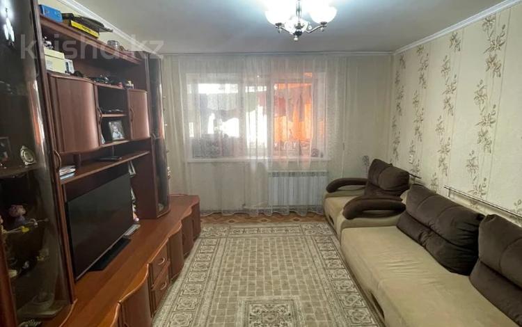 3-комнатная квартира, 62.2 м², 2/5 этаж, Абубакир Кердери за 19.5 млн 〒 в Уральске — фото 8