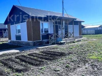 Отдельный дом · 3 комнаты · 80 м² · 10 сот., Берлик 25 за 90 000 ₸ в Петропавловске