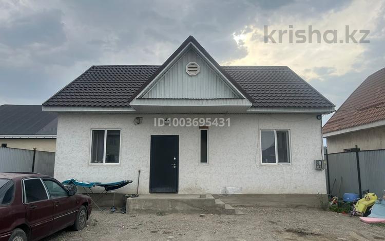 Отдельный дом · 3 комнаты · 90 м² · 4 сот., Куат 1110а — По улице Астана за 33 млн 〒 в  — фото 2