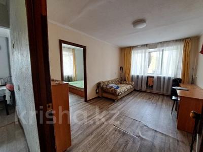 2-бөлмелі пәтер · 46 м² · 1/5 қабат, Жаңа қала ш/а., Крылова, бағасы: 14.9 млн ₸ в Караганде, Казыбек би р-н