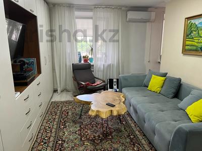 2-бөлмелі пәтер · 53.4 м² · 1/2 қабат, Абдирова 53, бағасы: 24.5 млн ₸ в Караганде, Казыбек би р-н