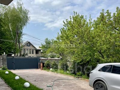 Отдельный дом · 7 комнат · 250 м² · 16 сот., мкр Баганашыл за 2 млн 〒 в Алматы, Бостандыкский р-н