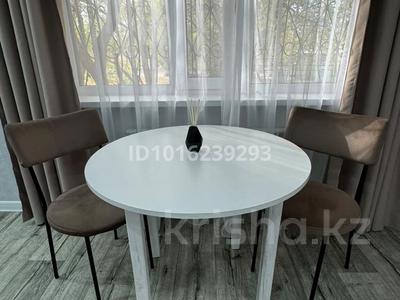 1-бөлмелі пәтер · 35 м² · 1/5 қабат, Республики 63/2 — Кафе Афган, бағасы: 180 000 ₸ в Темиртау