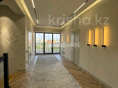 Отдельный дом · 6 комнат · 373.5 м² · 10 сот., мкр. Алтын орда, Саздинское Лесничество 159/31 — За Тойота Центром. за 195 млн 〒 в Актобе