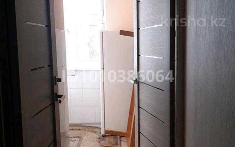 2-комнатная квартира · 49 м² · 5/5 этаж, мкр Акбулак 23 за 95 000 ₸ в Таразе — фото 2