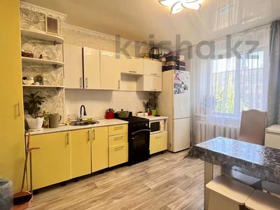3-бөлмелі пәтер · 64.8 м² · 3/5 қабат, Дзержинского 92, бағасы: 28 млн ₸ в Костанае