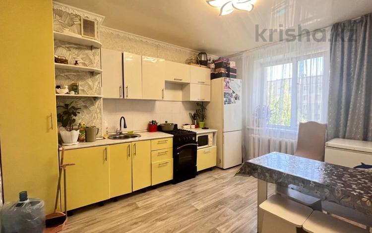 3-бөлмелі пәтер · 64.8 м² · 3/5 қабат, Дзержинского 92, бағасы: 28 млн ₸ в Костанае — фото 2