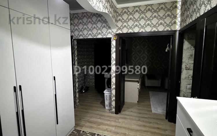 3-комнатная квартира · 67.7 м² · 5/5 этаж, Мынбулак 2А — цветочной за 23.8 млн 〒 в Таразе — фото 2