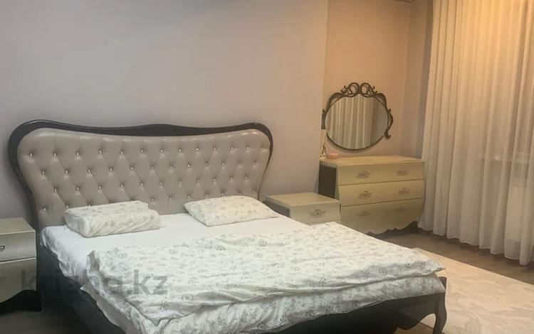 4-комнатная квартира · 150 м² · 9/10 этаж, мкр Керемет 5 к19 за 770 000 ₸ в Алматы, Бостандыкский р-н — фото 2