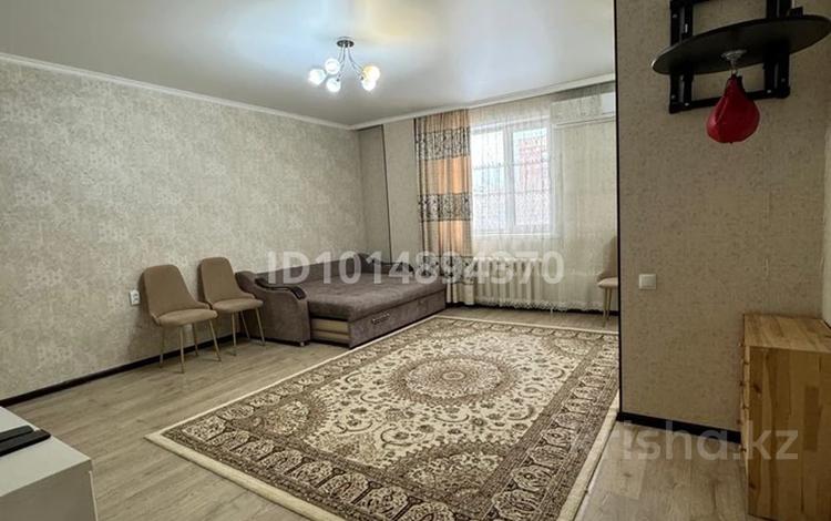 1-бөлмелі пәтер · 40 м² · 3/12 қабат, Рыскулбекова 31/1, бағасы: 22 млн ₸ в Астане, Алматы р-н — фото 2