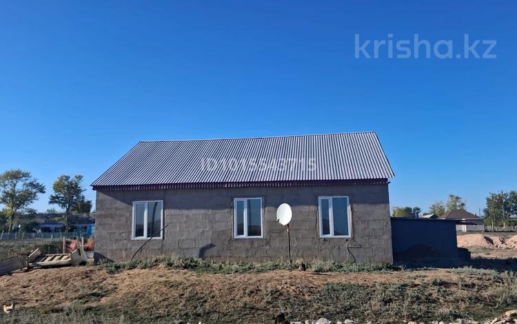 Отдельный дом · 3 комнаты · 102.5 м² · 24 сот., Сарыарка за 10 млн ₸ в Ахмете — фото 2