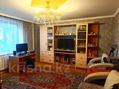 2-комнатная квартира · 52 м² · 2/9 этаж, мкр Юго-Восток, Дюсембекова 39 за 22 млн ₸ в Караганде, Казыбек би р-н