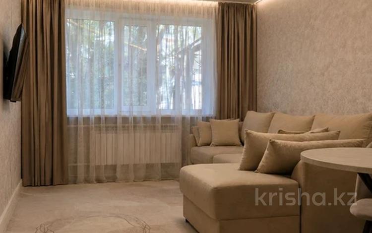 3-комнатная квартира · 58 м² · 1/5 этаж, Гоголя 33/2 за 25 000 ₸ в Караганде, Казыбек би р-н — фото 2