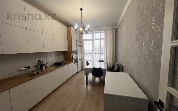 3-комнатная квартира · 110 м² · 6/7 этаж, мкр Пригородный 75 — Кабанбай за 500 000 ₸ в Астане, Есильский р-н — фото 2