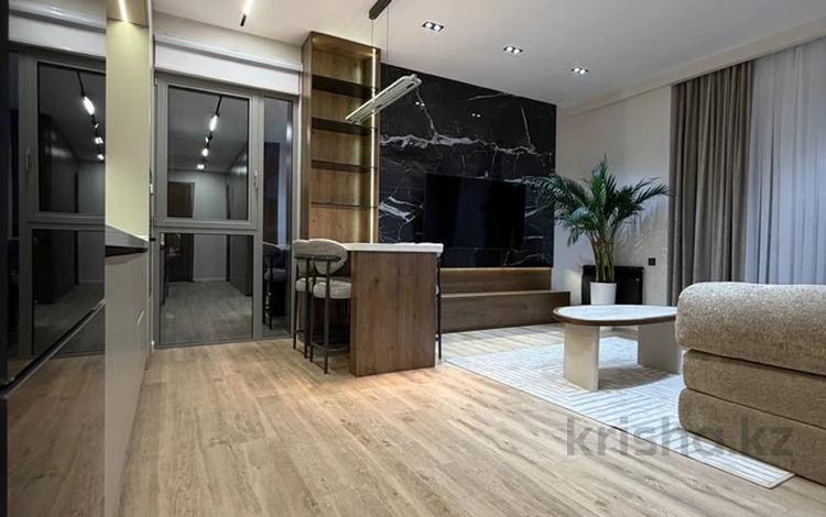 2-бөлмелі пәтер · 54.8 м² · 8/12 қабат, Сейфуллина — Макатаева, бағасы: 500 000 ₸ в Алматы, Алмалинский р-н — фото 2