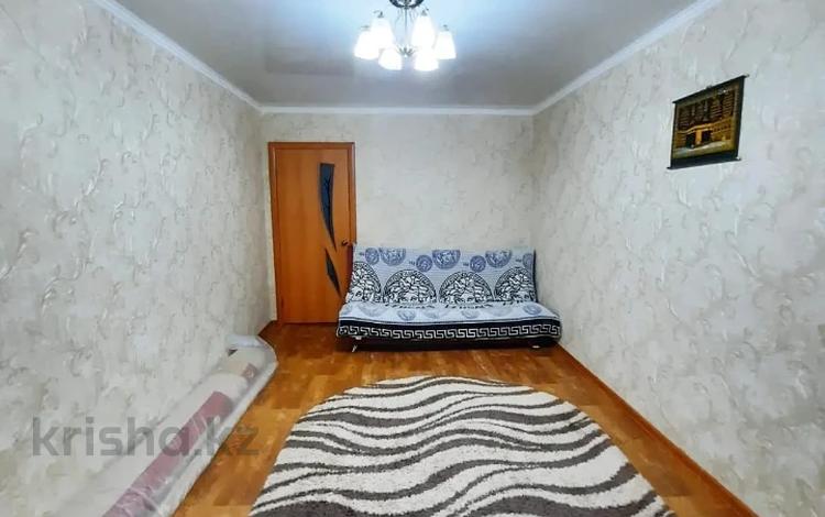 2-комнатная квартира, 48 м², 1/5 этаж, Ружейникова за 12.5 млн 〒 в Уральске — фото 9