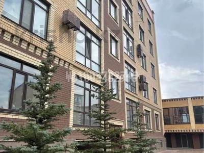 1-комнатная квартира · 80 м² · 5/5 этаж, Шевцова 30 — ул. Капана Мусина за 30 млн 〒 в Уральске