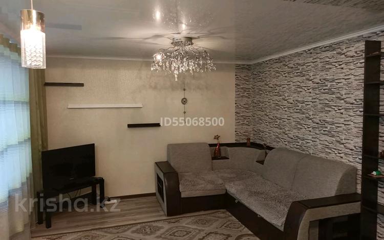 1-комнатная квартира, 40 м², 3/5 этаж посуточно, Ауельбекова 128 за 7 000 〒 в Кокшетау — фото 14