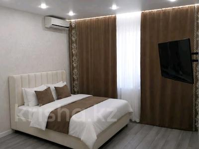 1-комнатная квартира · 52 м² · 5/10 этаж, 11-й мкр 8 дом — Возле сая парка за 10 000 ₸ в Актау