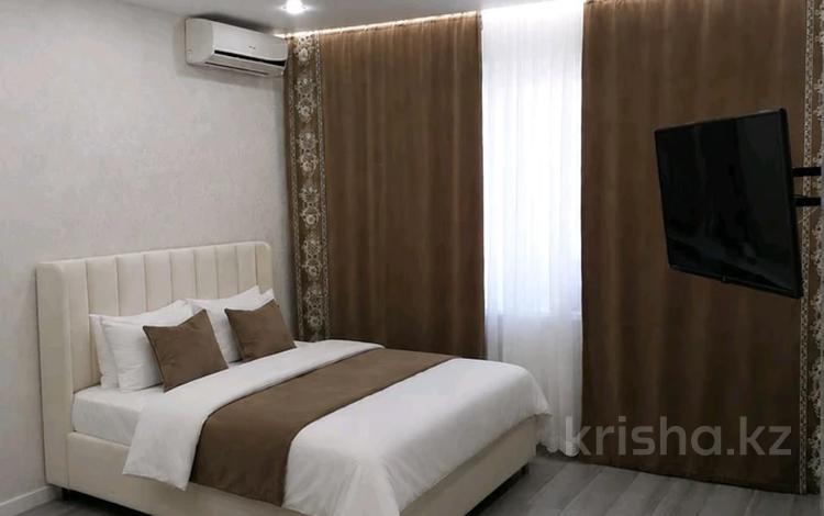 1-комнатная квартира · 52 м² · 5/10 этаж, 11-й мкр 8 дом — Возле сая парка за 10 000 ₸ в Актау — фото 2