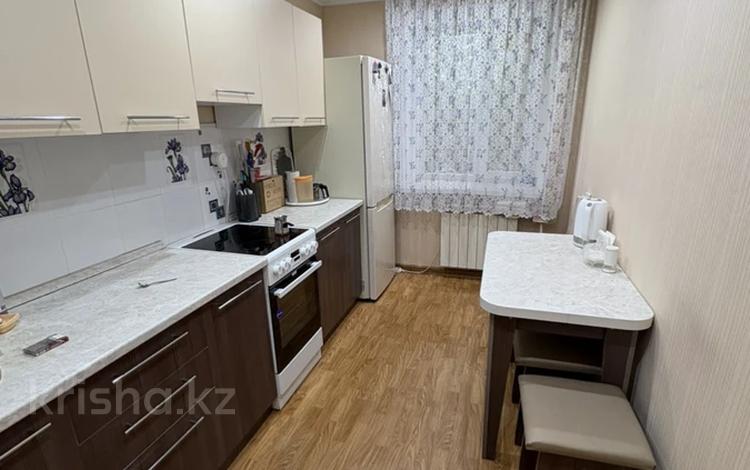 3-бөлмелі пәтер · 63.5 м² · 2/9 қабат, Р. Люксембурга 102, бағасы: 28.5 млн ₸ в Павлодаре — фото 2