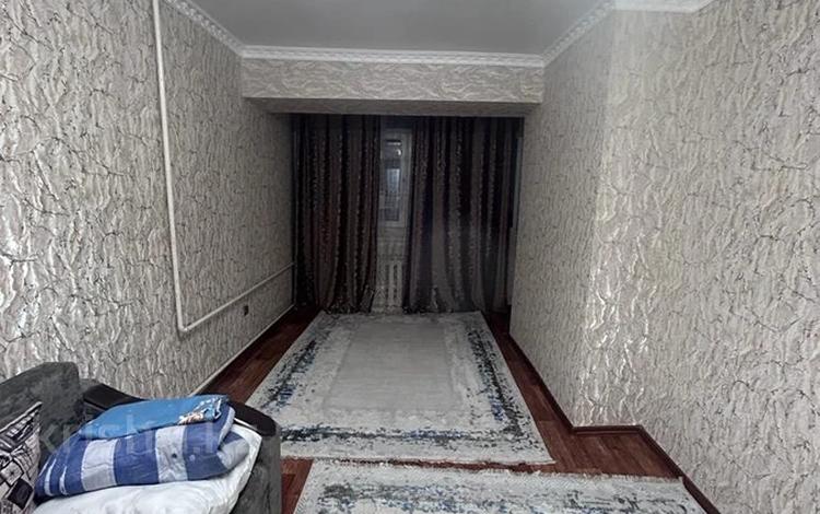 3-комнатная квартира, 72 м², 3/5 этаж, 3 мкр 8 за 21 млн 〒 в Талдыкоргане, мкр Мушелтой — фото 2