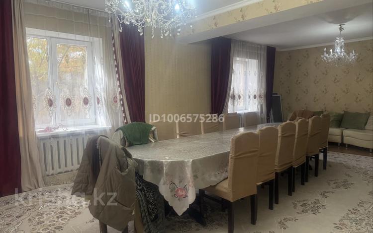 Отдельный дом · 4 комнаты · 210 м² · 5 сот., С/о Птицепром — Аксай дачи за 45 млн 〒 — фото 2