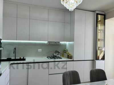 4-бөлмелі пәтер · 106 м² · 5/6 қабат, мкр. Алтын орда 11A, бағасы: 45 млн 〒 в Актобе