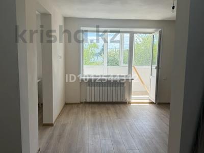 1-бөлмелі пәтер · 40 м² · 2/2 қабат, Аблай-Хана 92, бағасы: 9.7 млн ₸ в Балкашине