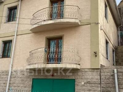 Жеке үй · 4 бөлме · 176 м² · 6 сот., мкр Ерменсай, бағасы: 150 млн ₸ в Алматы, Бостандыкский р-н