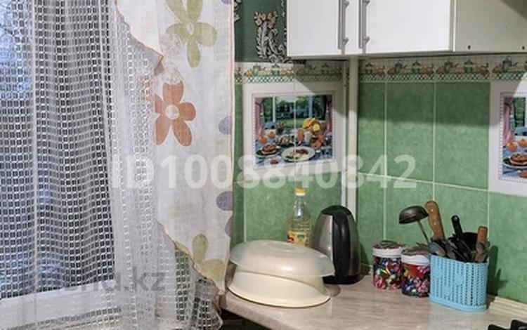 1-комнатная квартира · 31 м² · 2/5 этаж, 3 мкр 9 за 12.5 млн 〒 в Байкент — фото 2