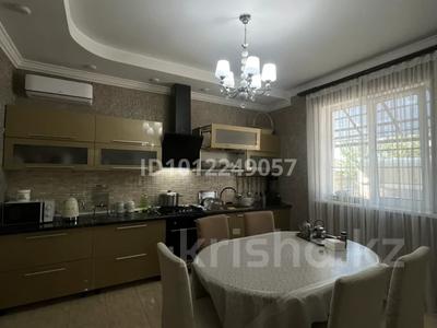 Отдельный дом · 6 комнат · 170 м² · 6 сот., мкр Нурлытау (Энергетик) 6 — Рядом жк «Royal Gardens» за 139 млн ₸ в Алматы, Бостандыкский р-н