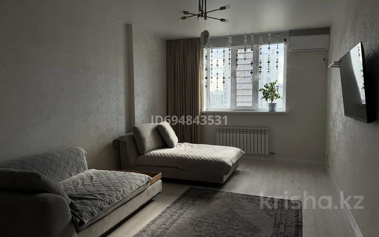 2-комнатная квартира · 68 м² · 9/13 этаж, Максут Нарикбаев 6 за 350 000 ₸ в Астане, Есильский р-н — фото 8